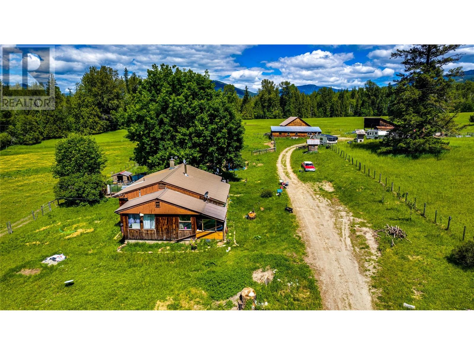  2301 Lumby Mabel Lake Road, Lumby