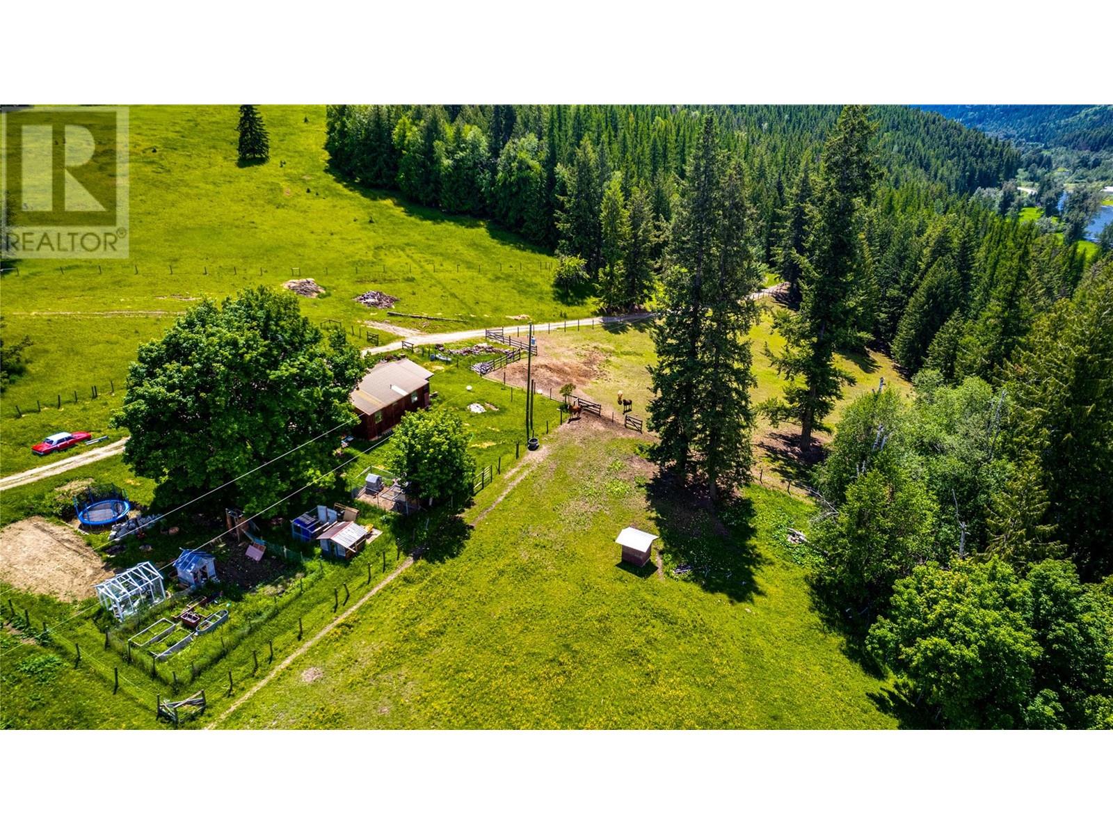  2301 Lumby Mabel Lake Road, Lumby