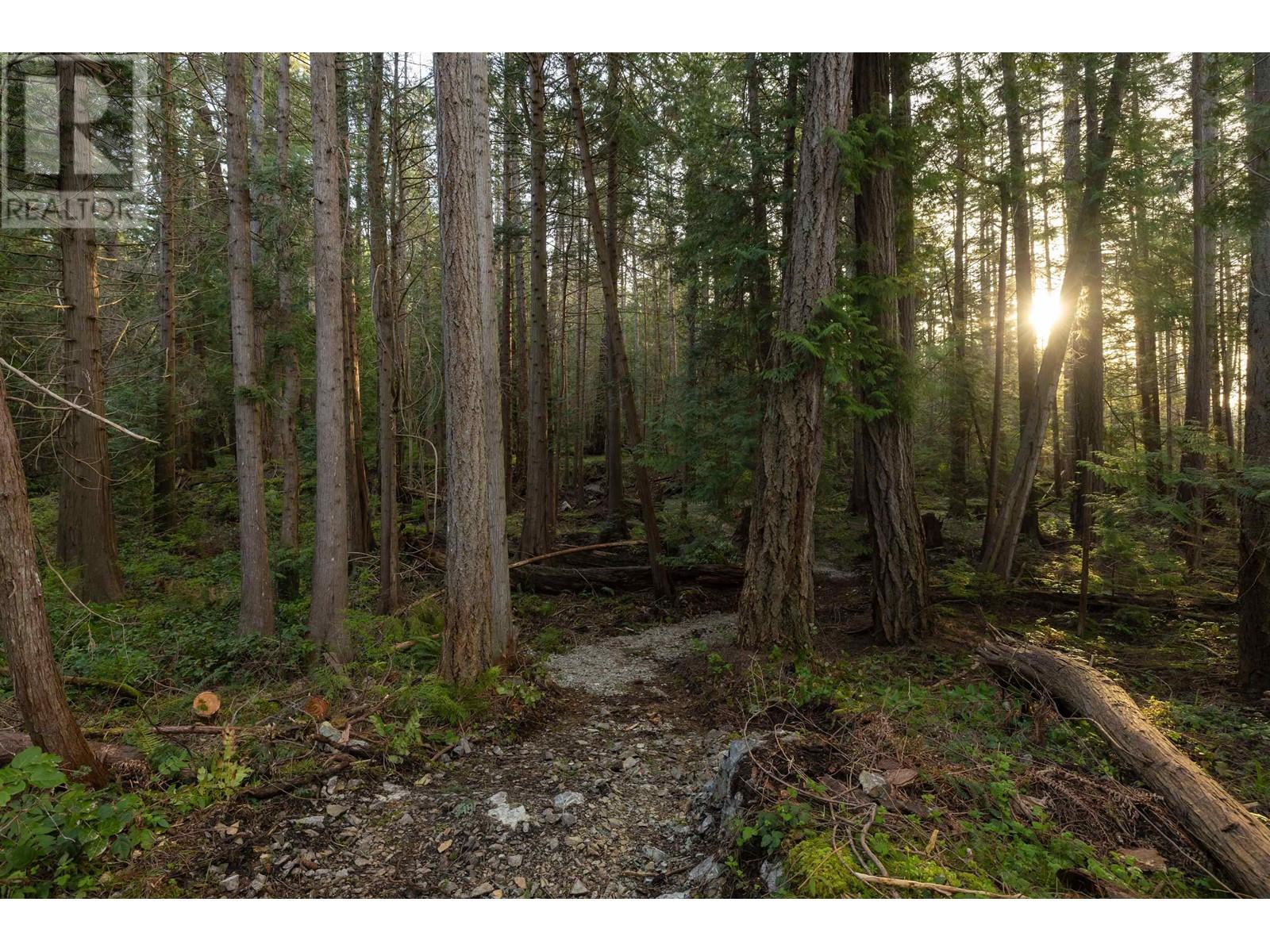 LOT C SUNSHINE COAST HIGHWAY, Sechelt