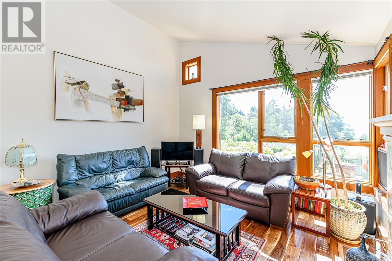 20 133 Corbett Rd, Salt Spring