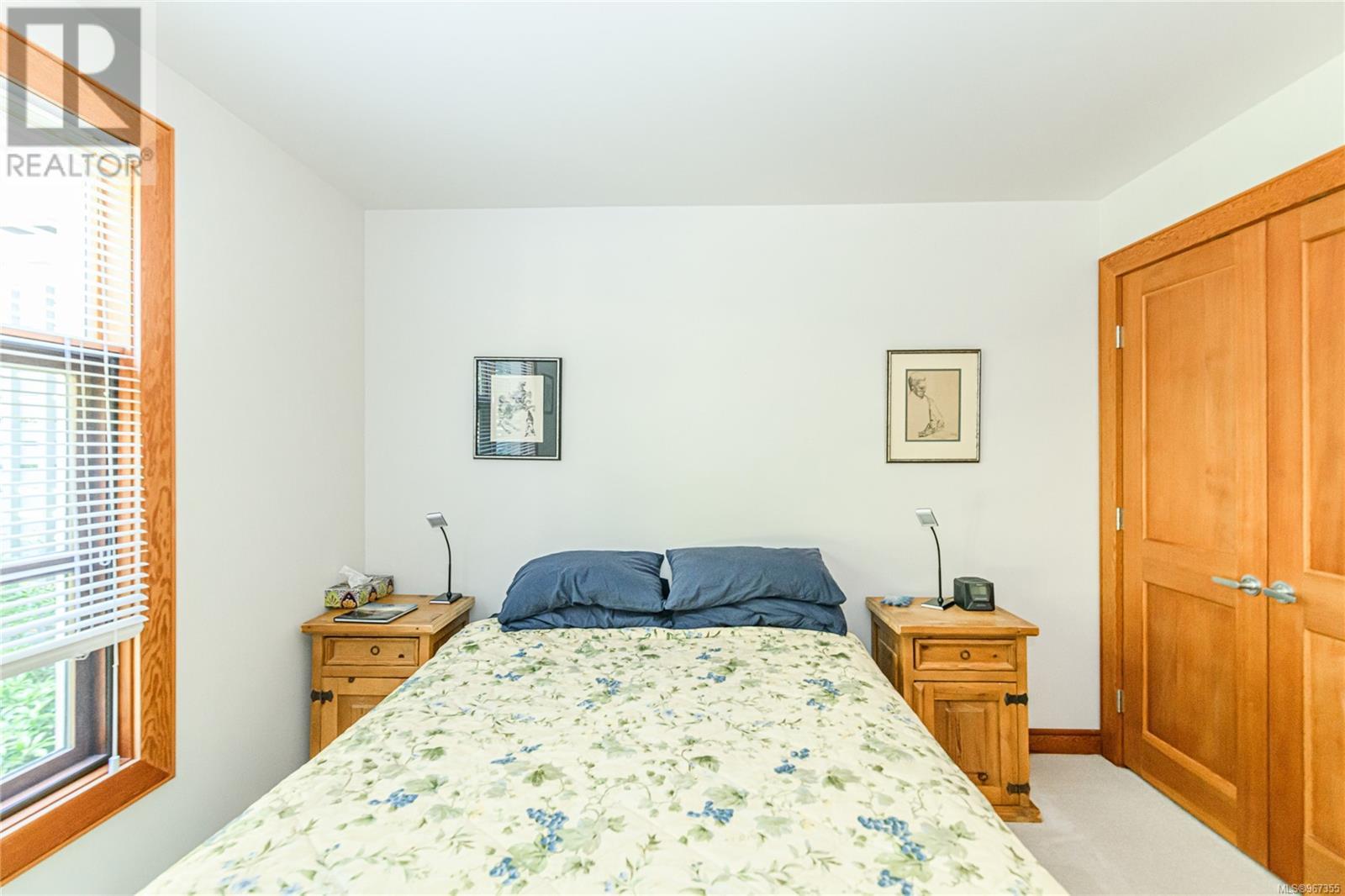 #20 133 Corbett Rd - 8