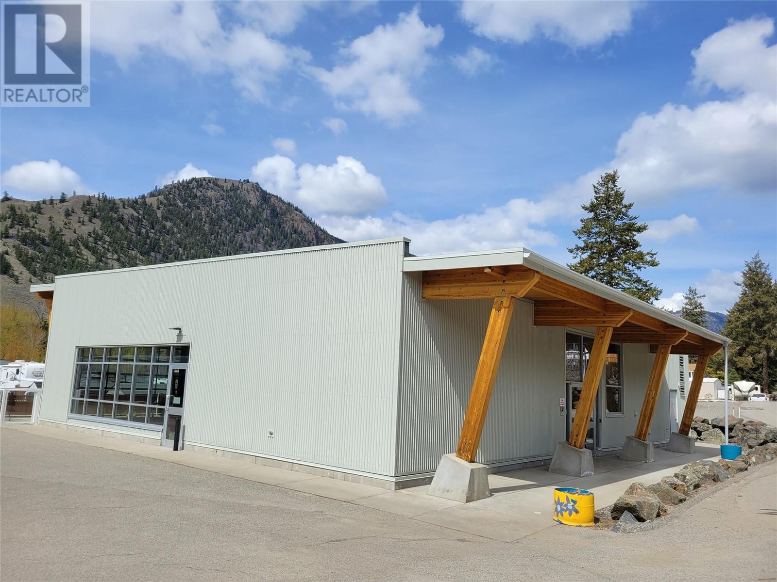 36 4354 Highway 3 Other, Keremeos