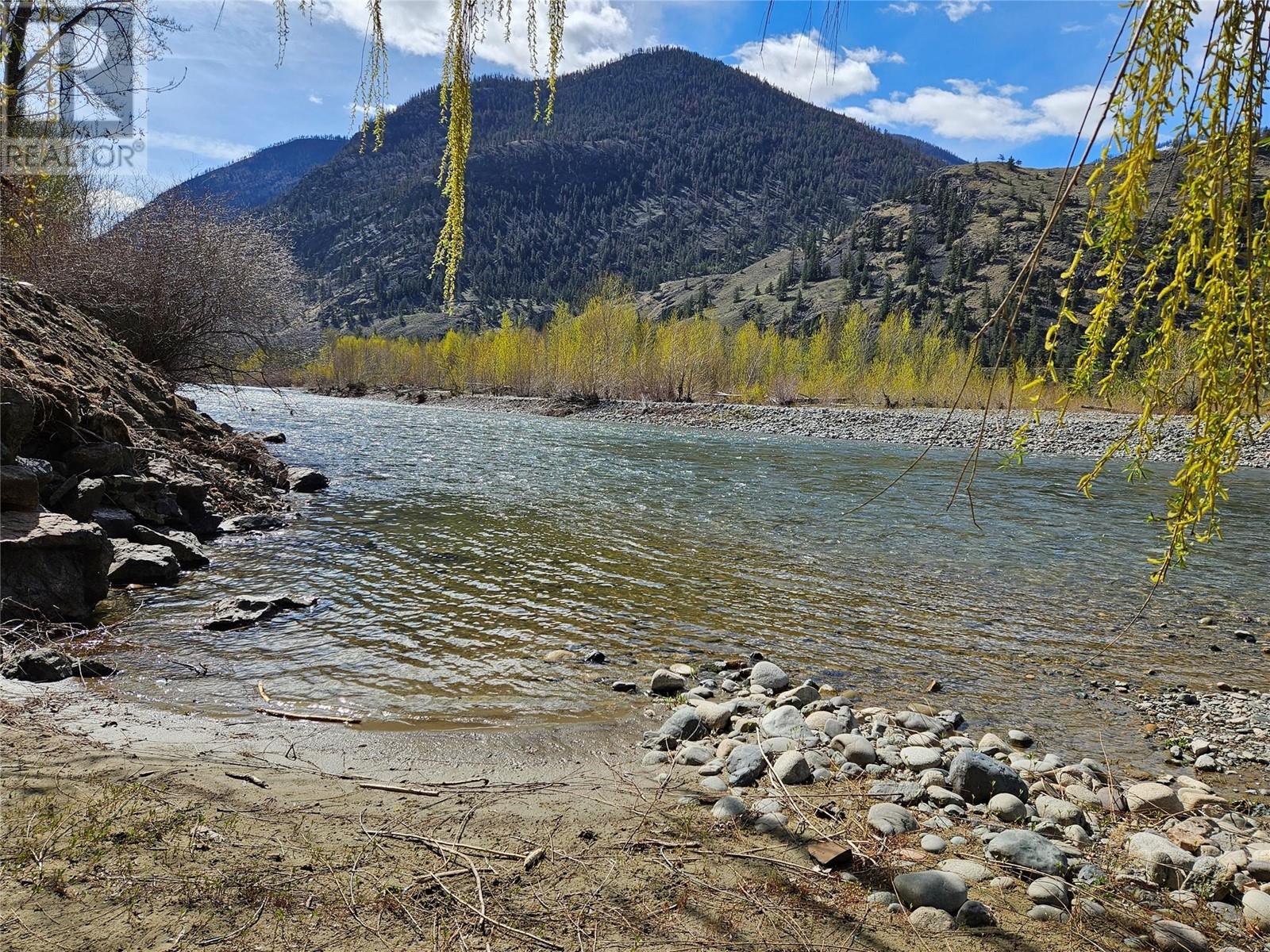 36 4354 Highway 3 Other, Keremeos