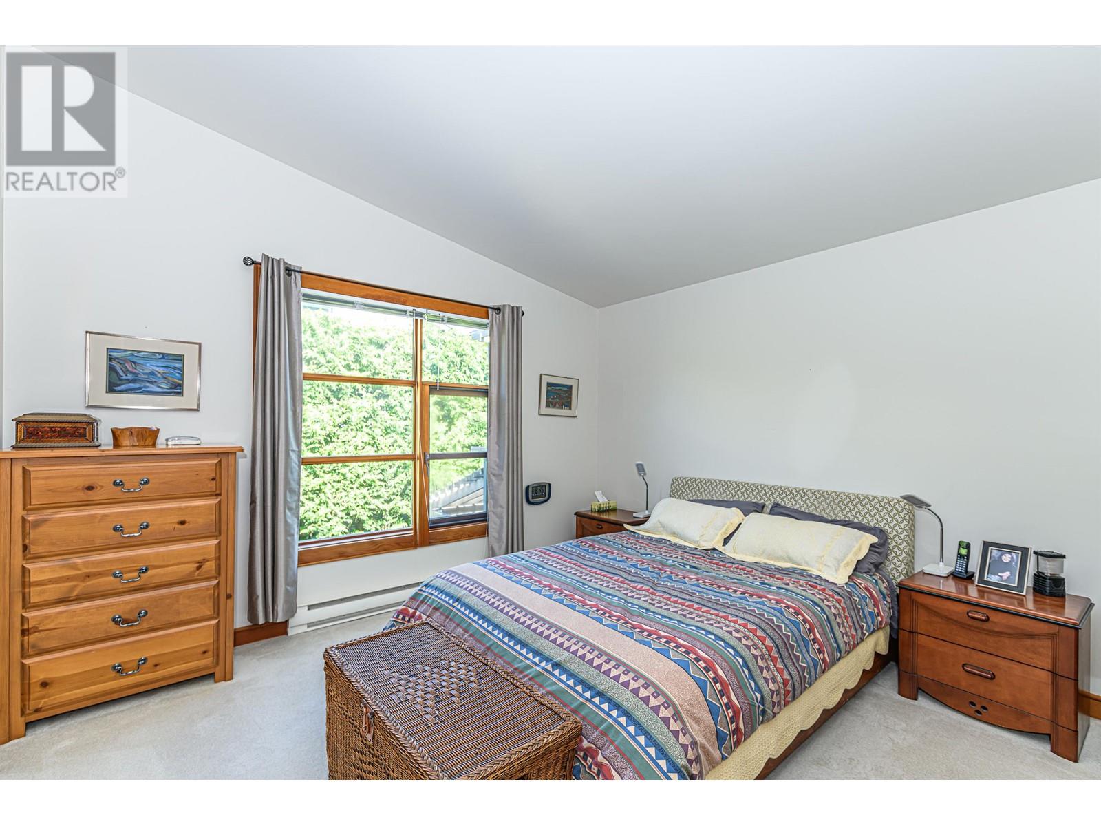 20 133 CORBETT ROAD, Salt Spring Island