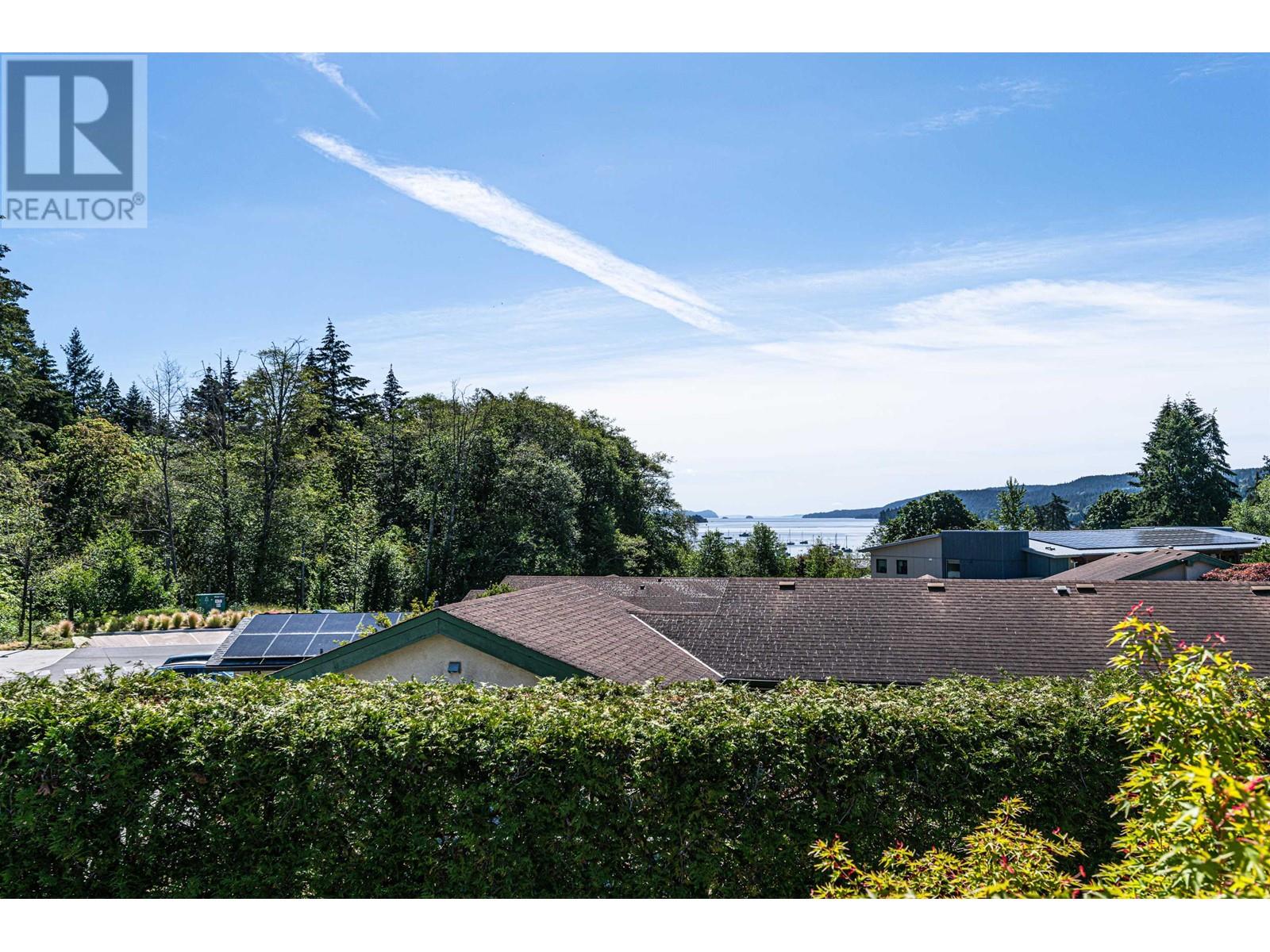20 133 CORBETT ROAD, Salt Spring Island