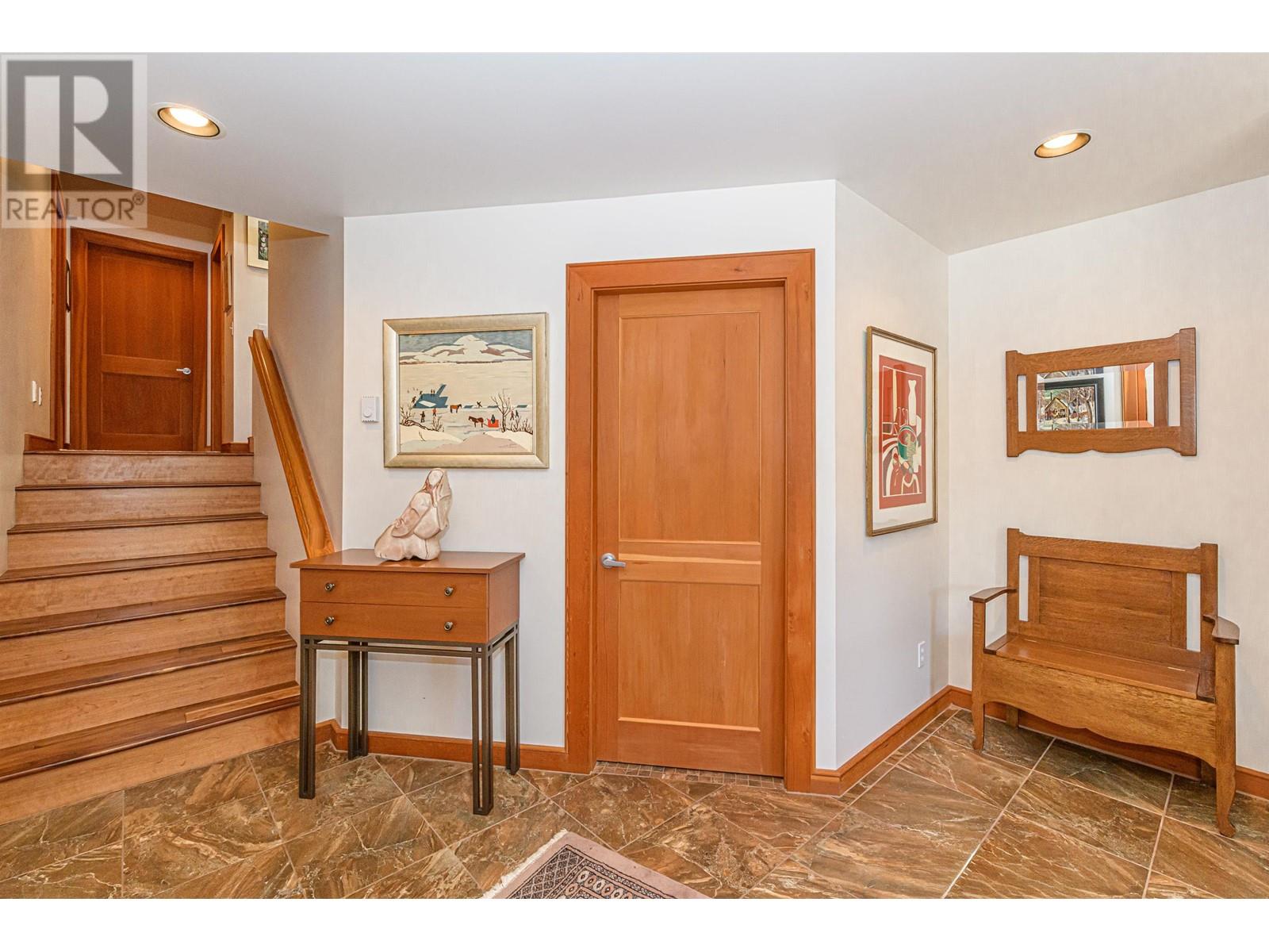 20 133 CORBETT ROAD, Salt Spring Island