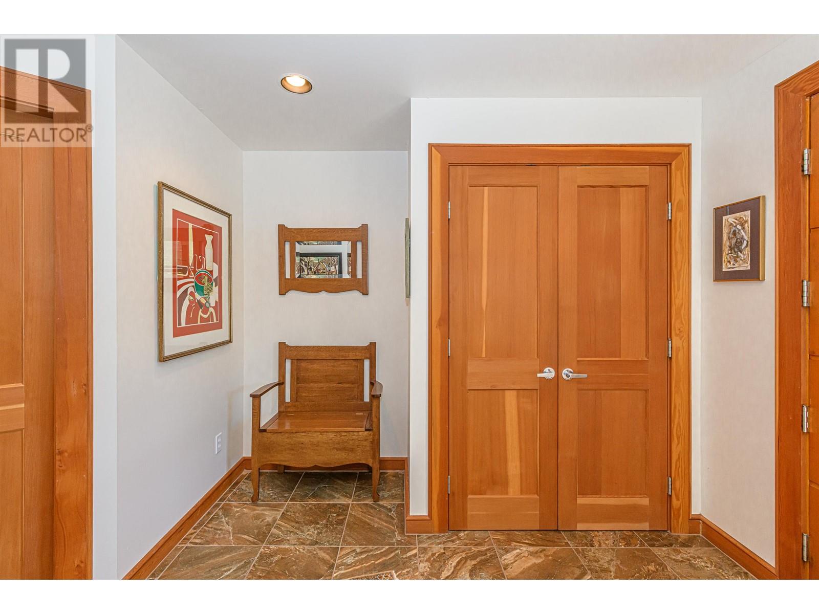 20 133 CORBETT ROAD, Salt Spring Island