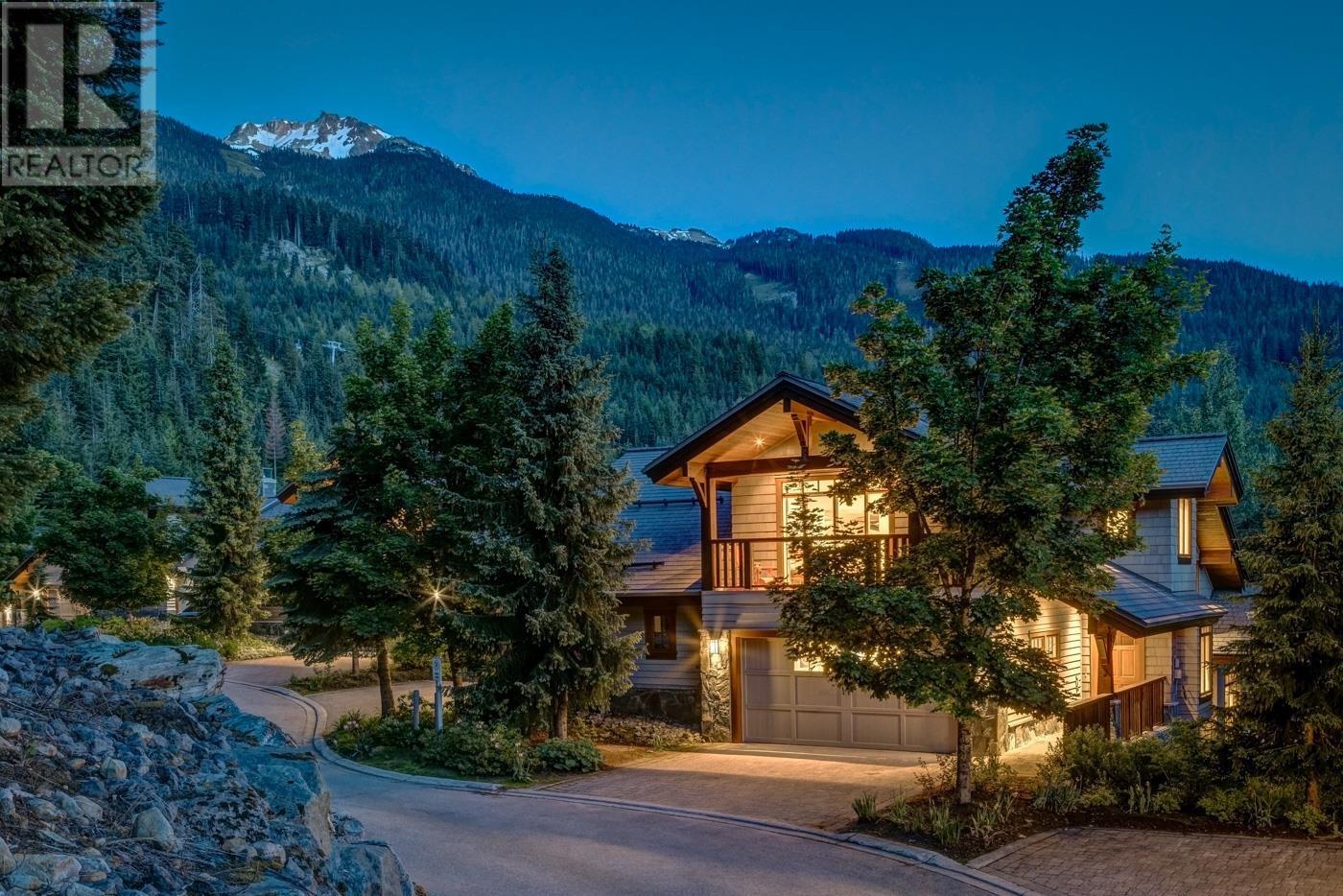 3 2500 Taluswood Place, Whistler