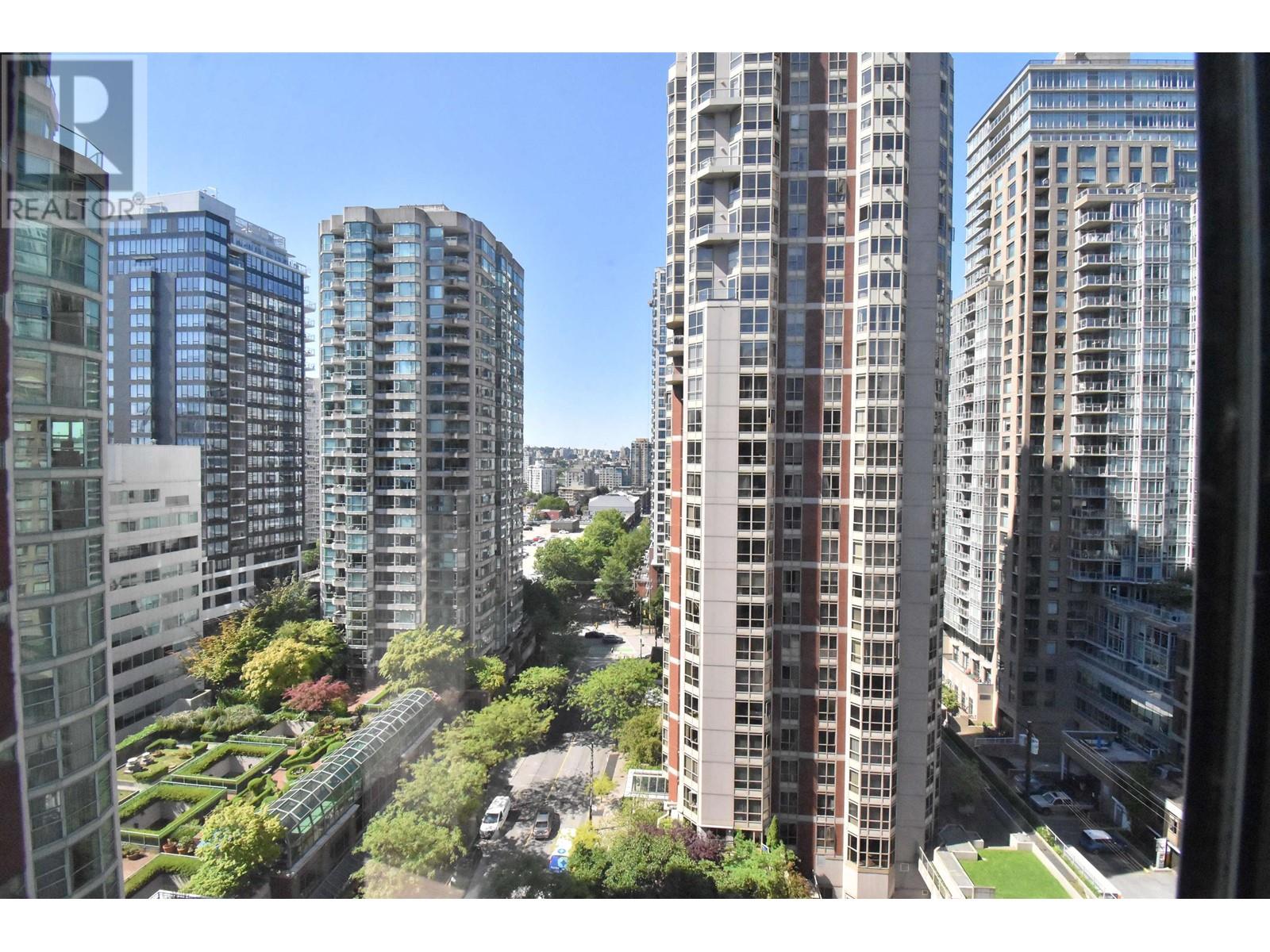 1304 819 Hamilton Street, Vancouver