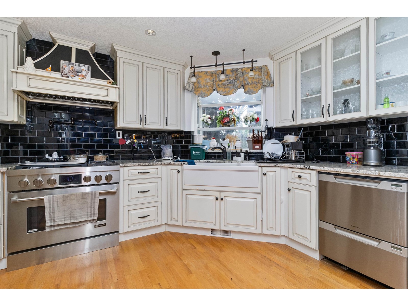 11 31600 OLD YALE ROAD, Abbotsford real estate listing R2898401