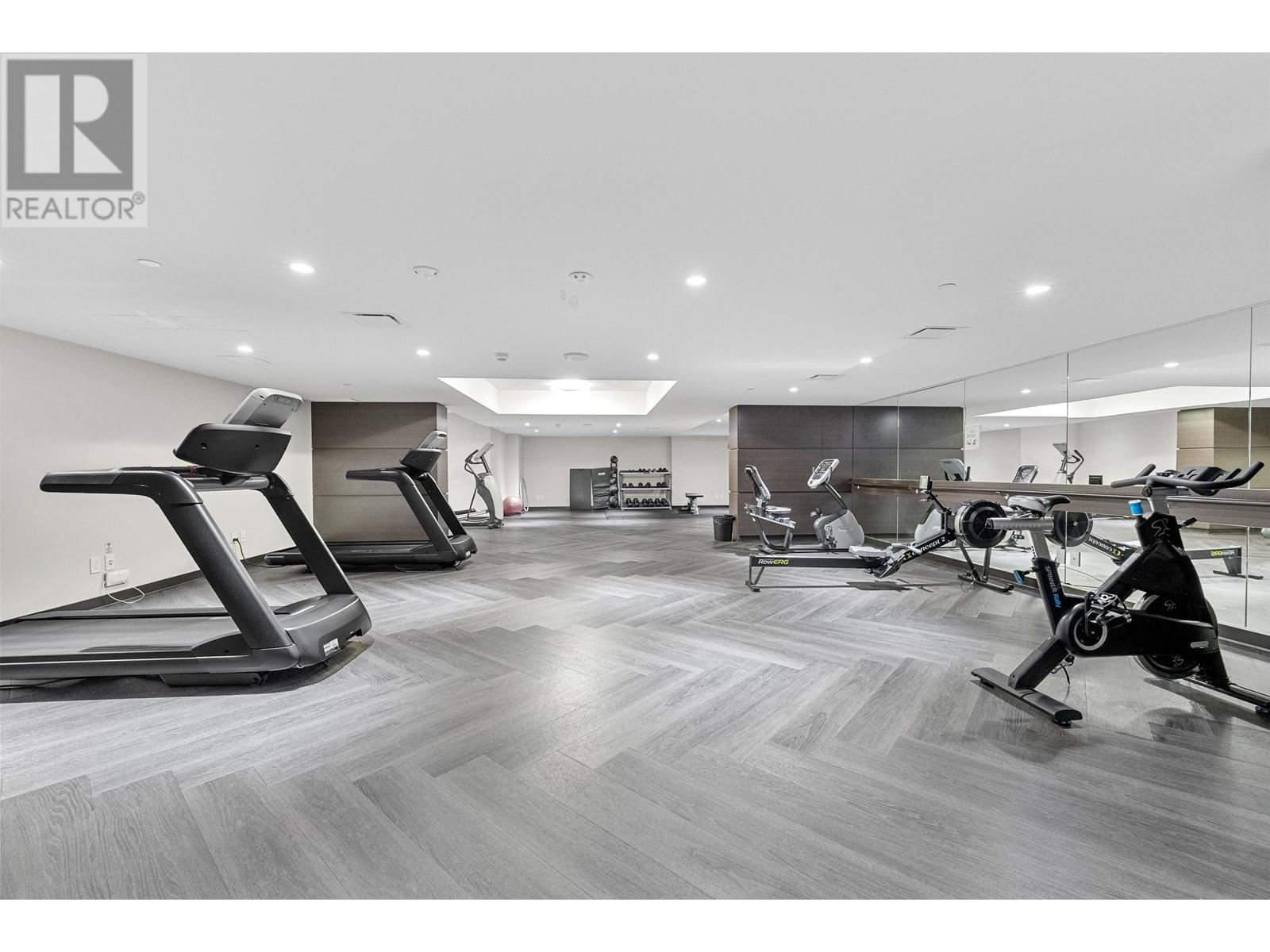 310 1571 W 57TH AVENUE, Vancouver