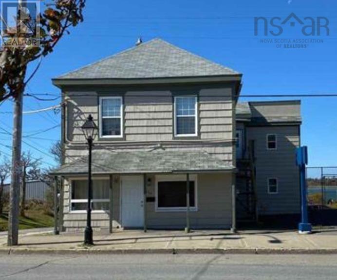 194-196 Main Street, Yarmouth