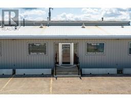 10107 94 Avenue, Fort St  John, BC V1J1G4 Photo 7