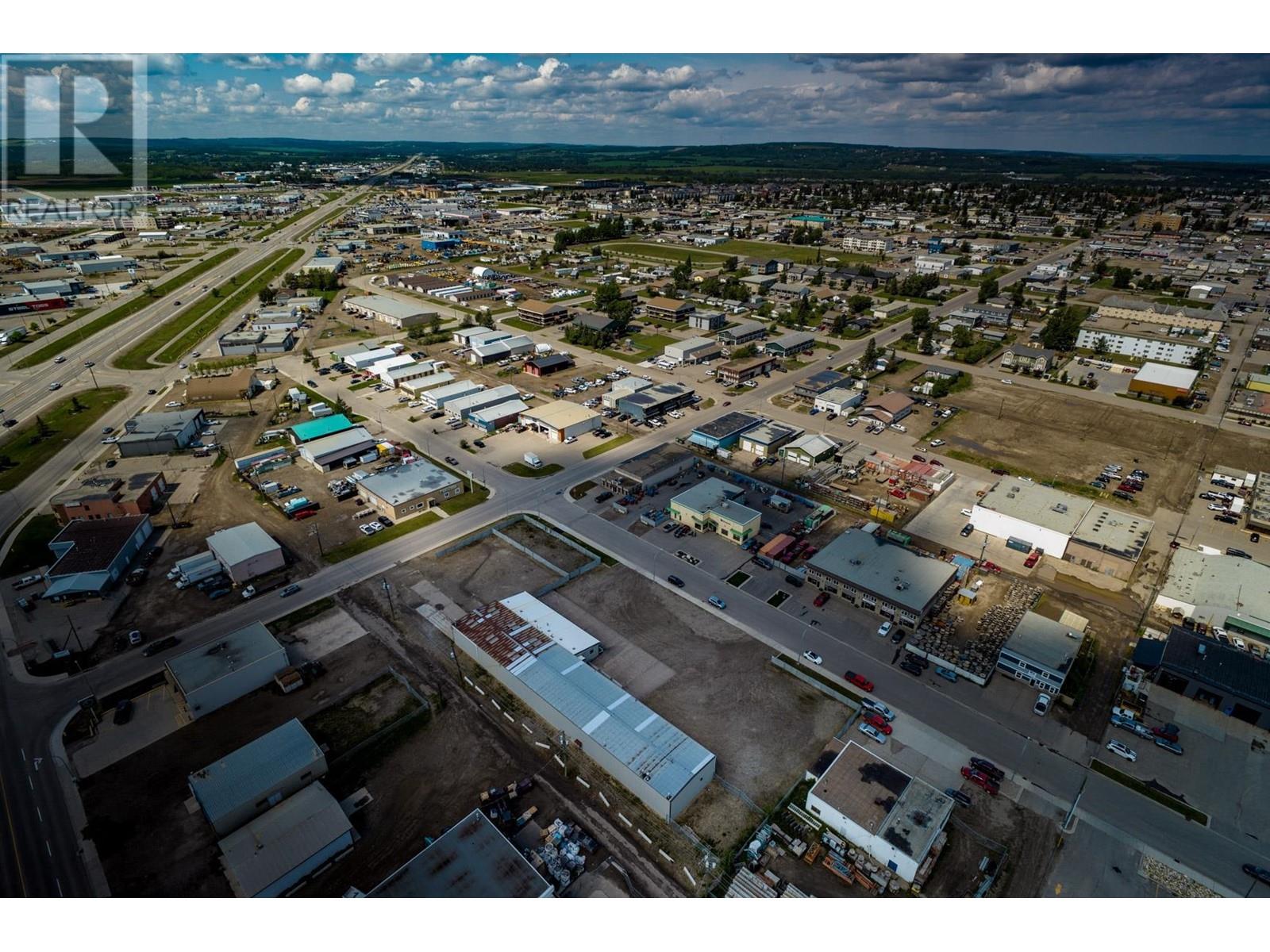 Photo 8 of 10107 94 Avenue, Fort St John BC