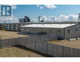 10107 94 Avenue, Fort St  John, BC V1J1G4 Photo 14