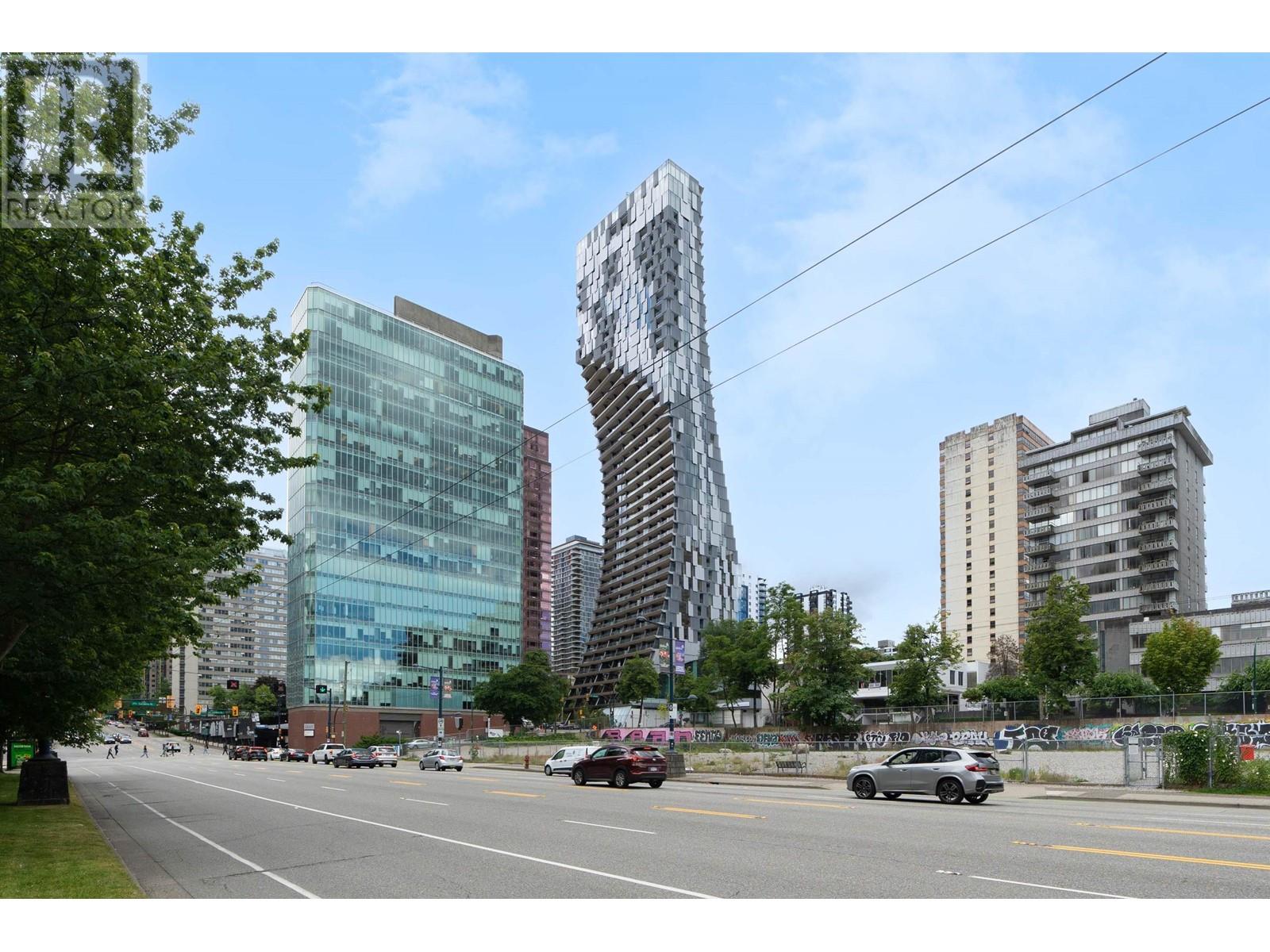 3902 1568 Alberni Street, Vancouver