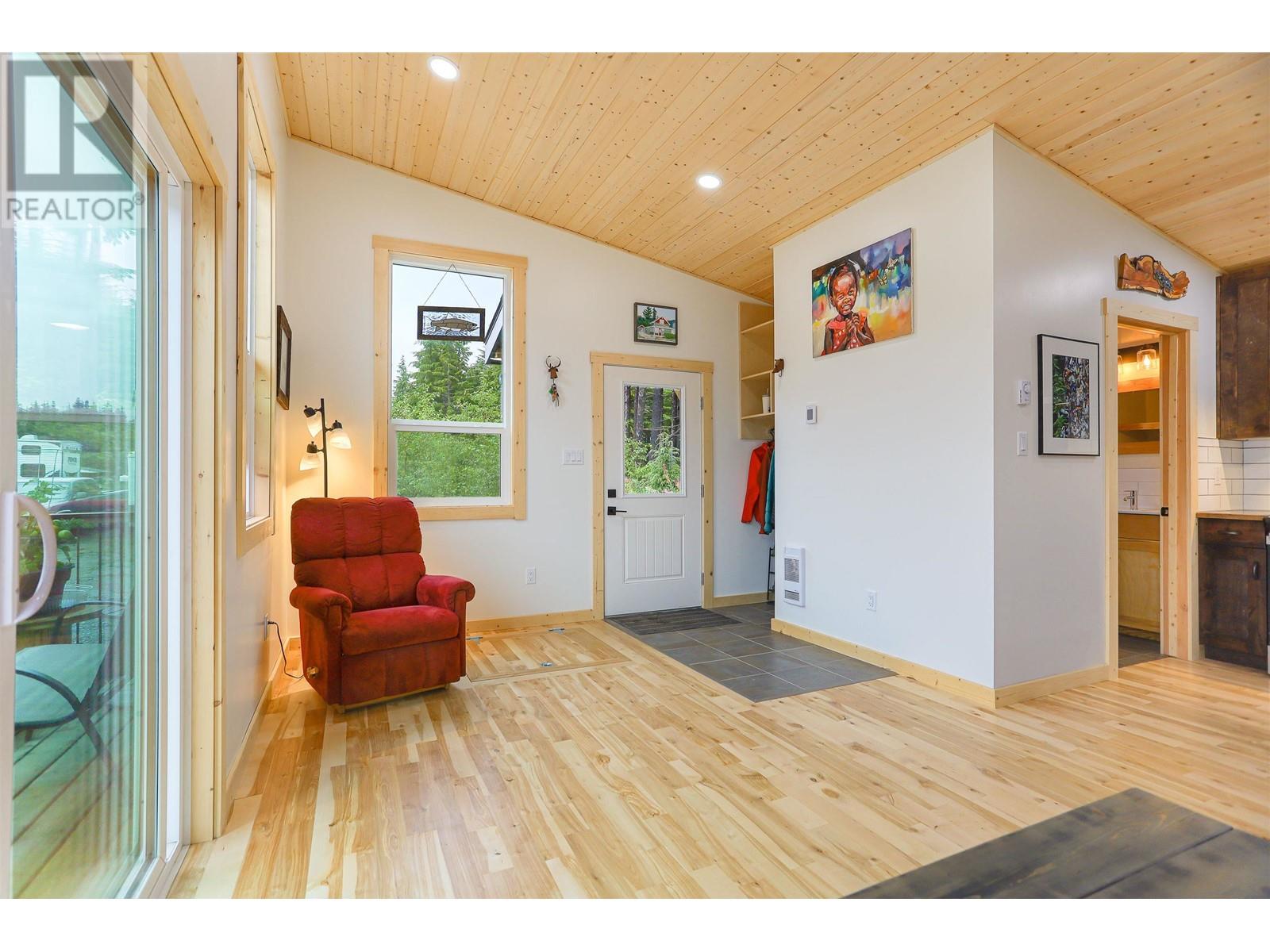 143 ELDERBERRY STREET, Kitimat