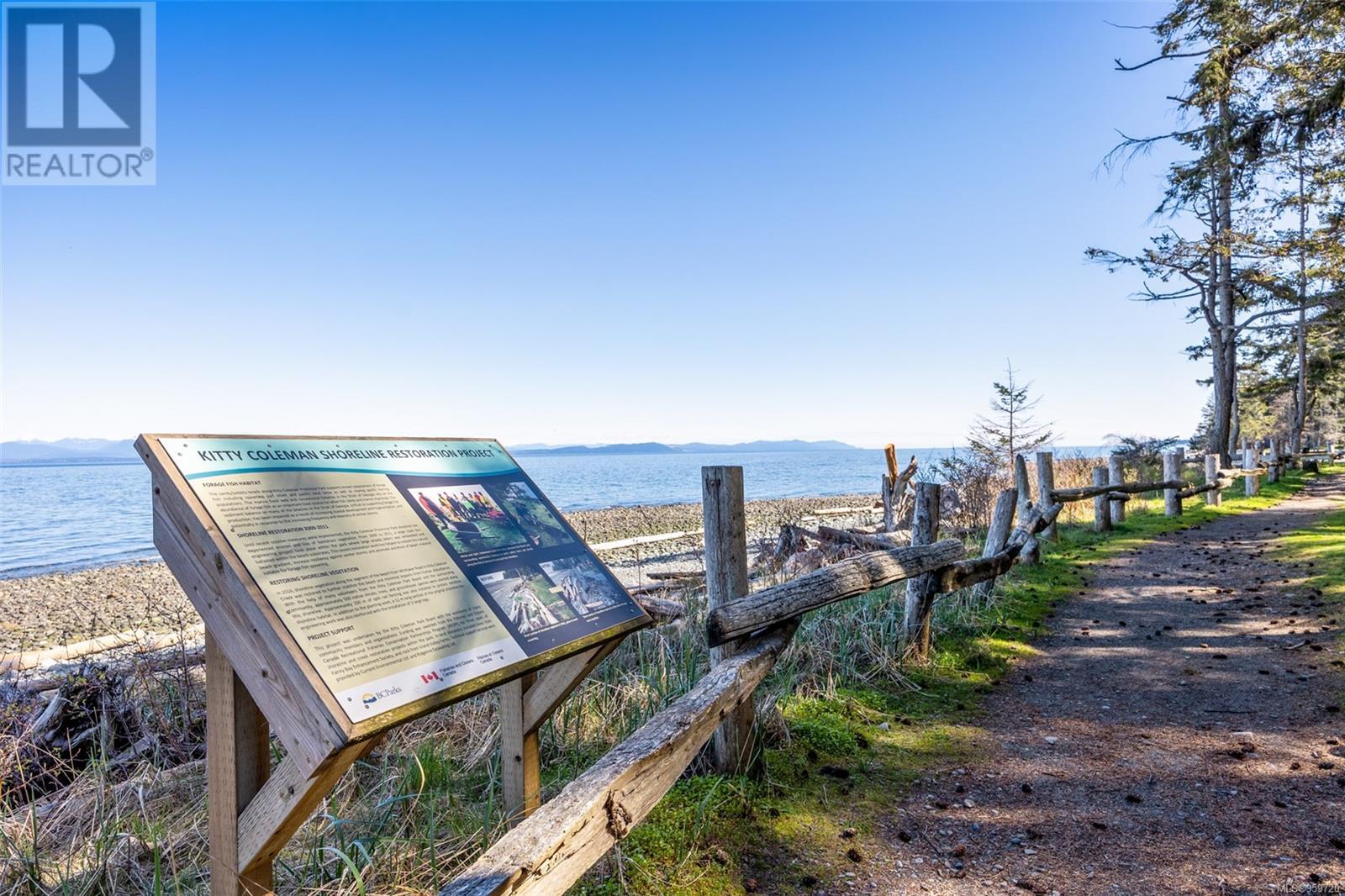 6148 Aldergrove Dr, Courtenay real estate listing 959720