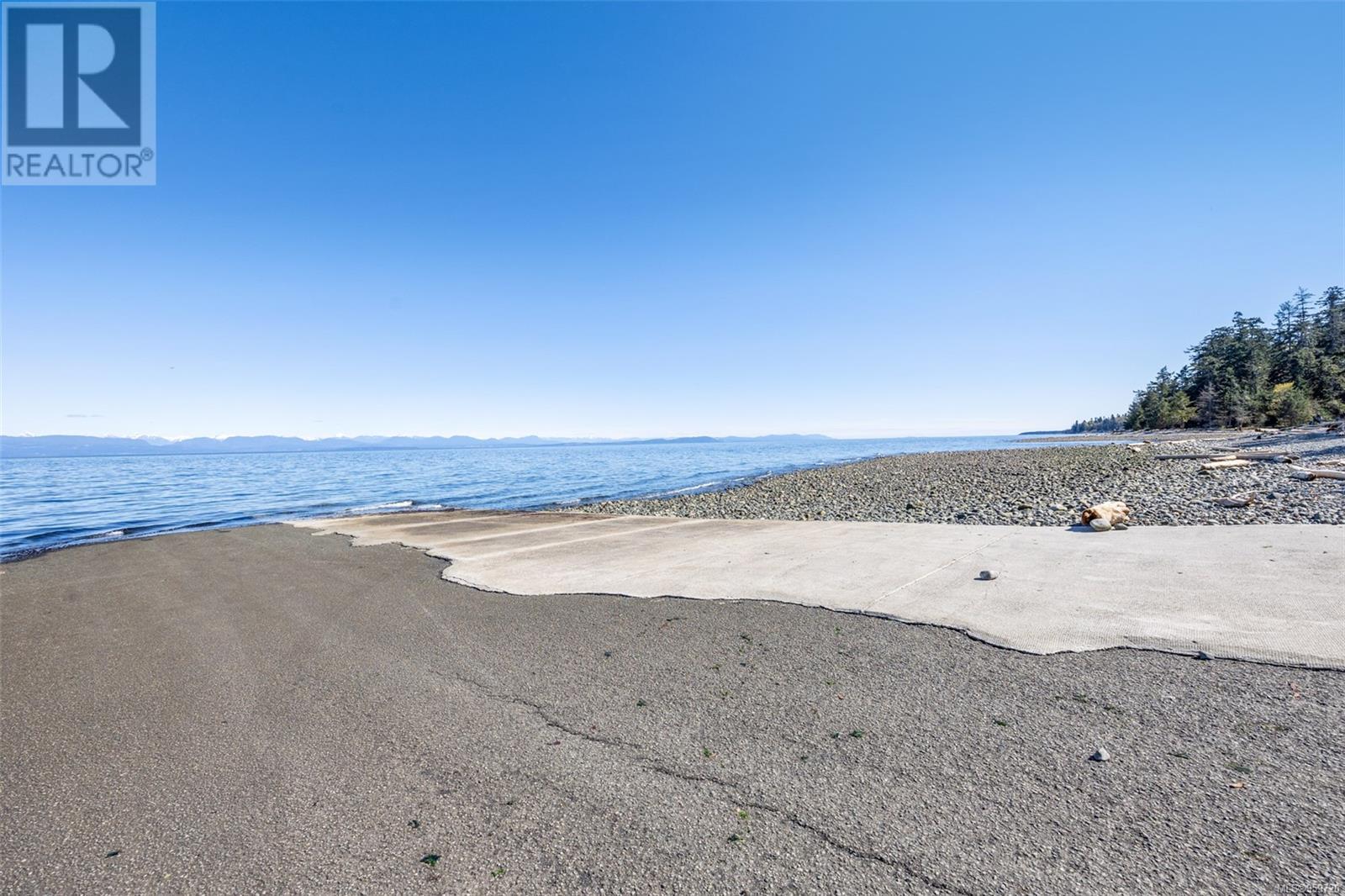6148 Aldergrove Dr, Courtenay real estate listing 959720