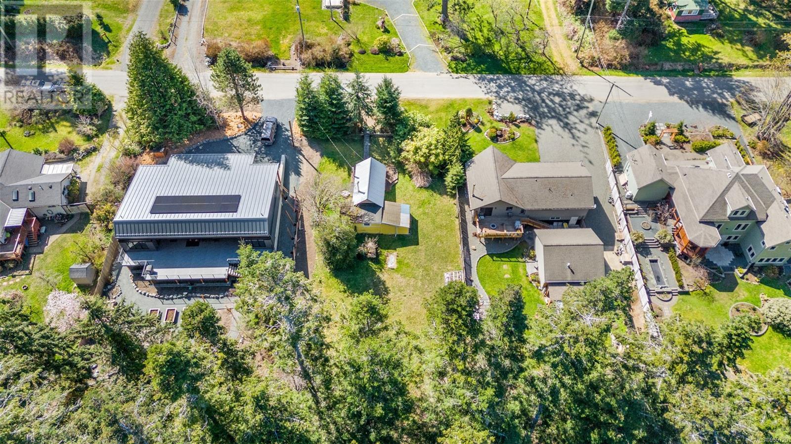6148 Aldergrove Dr, Courtenay real estate listing 959720