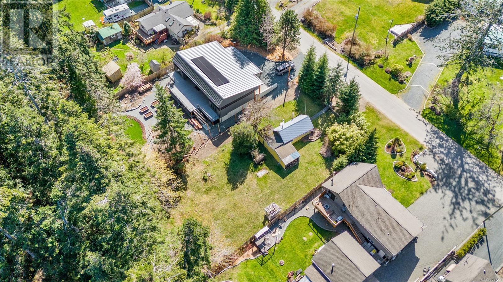 6148 Aldergrove Dr, Courtenay real estate listing 959720