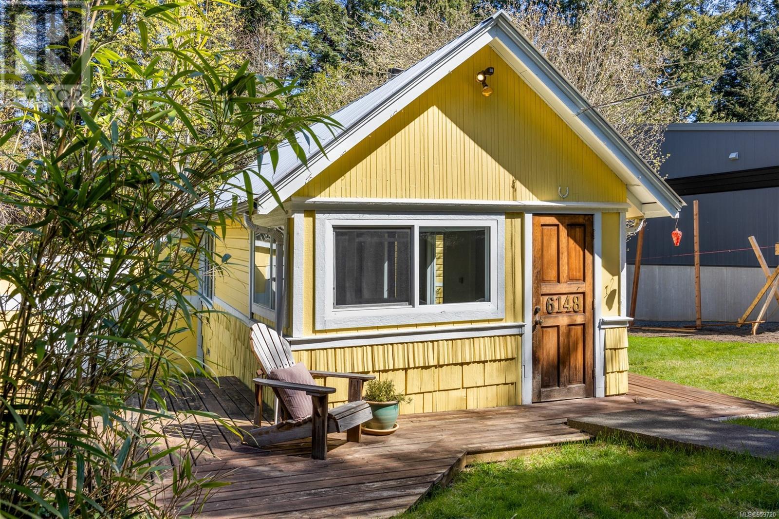 6148 Aldergrove Dr, Courtenay real estate listing 959720