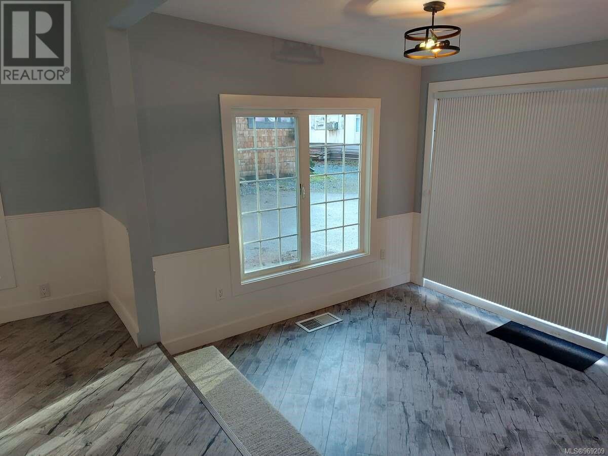 14 4837 Roger St, Port Alberni
