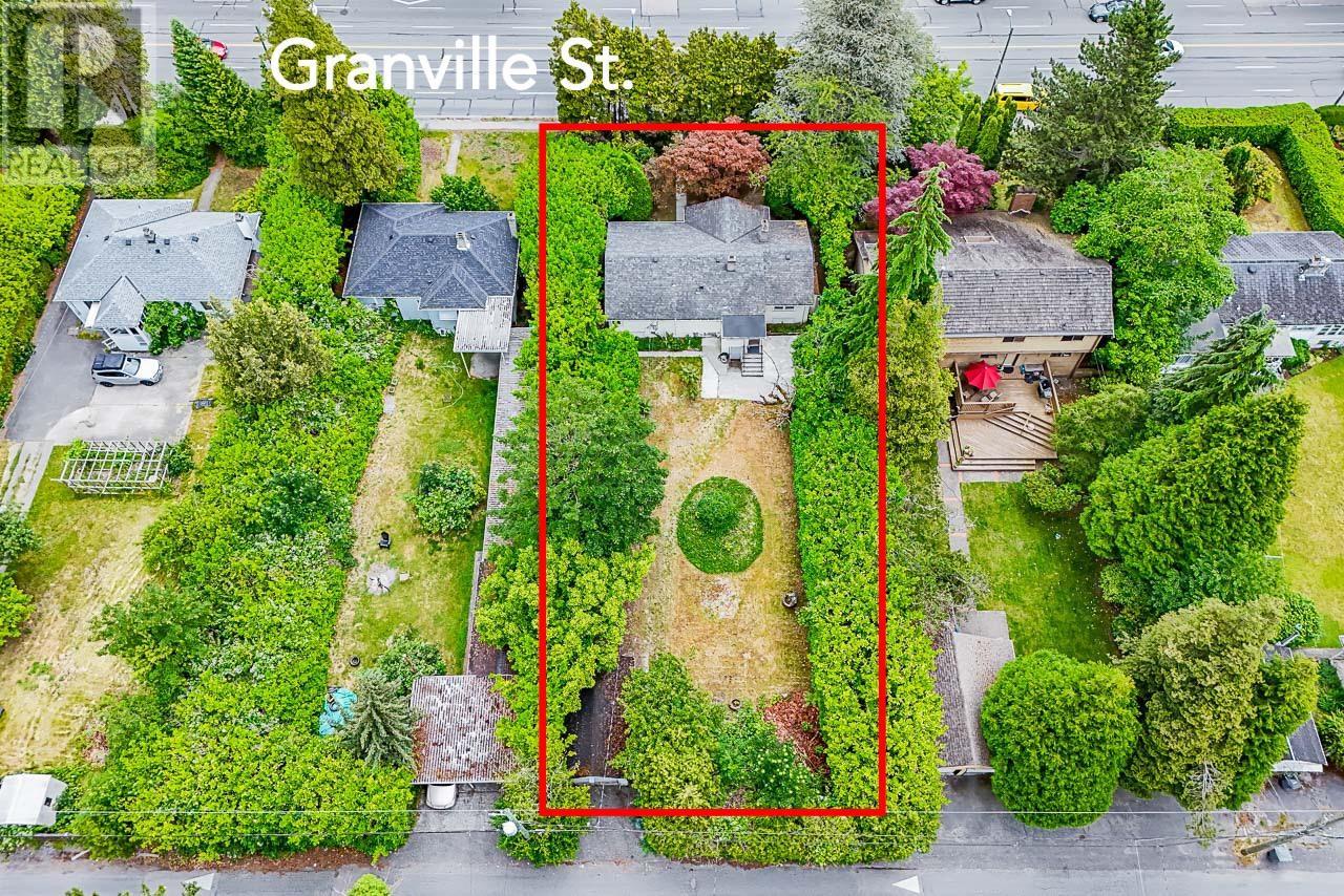 6689 Granville Street, Vancouver