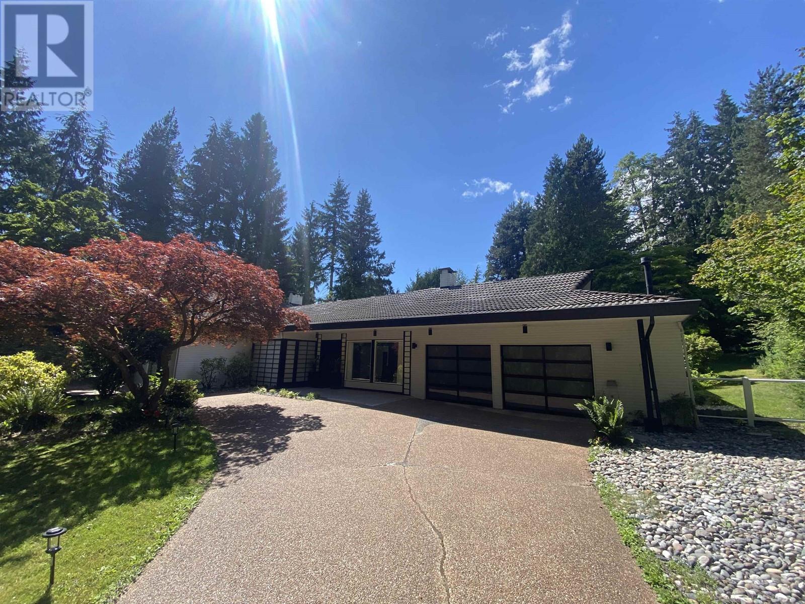 437 Southborough Drive, West Vancouver