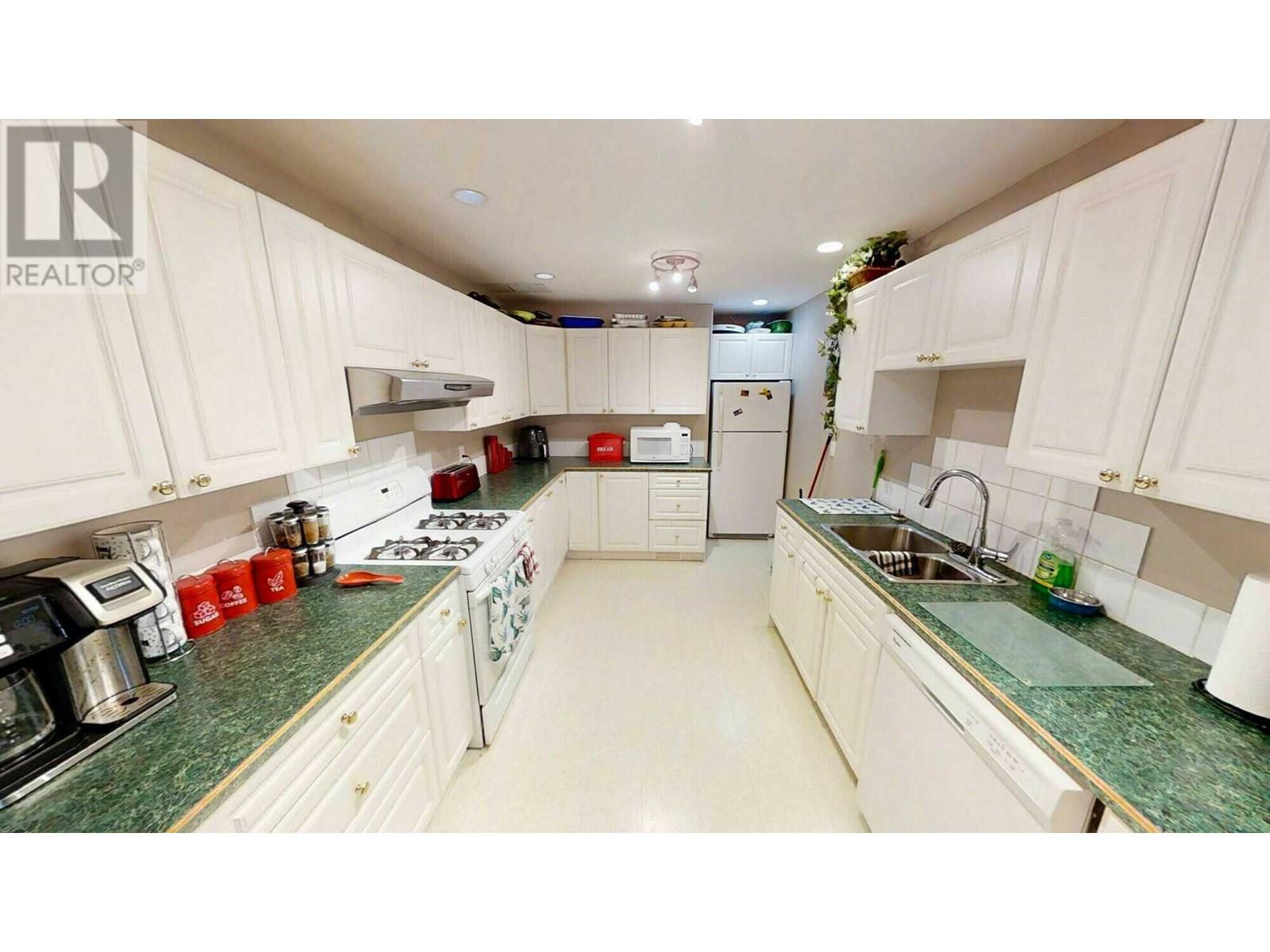  317 Hyslop Drive, Penticton