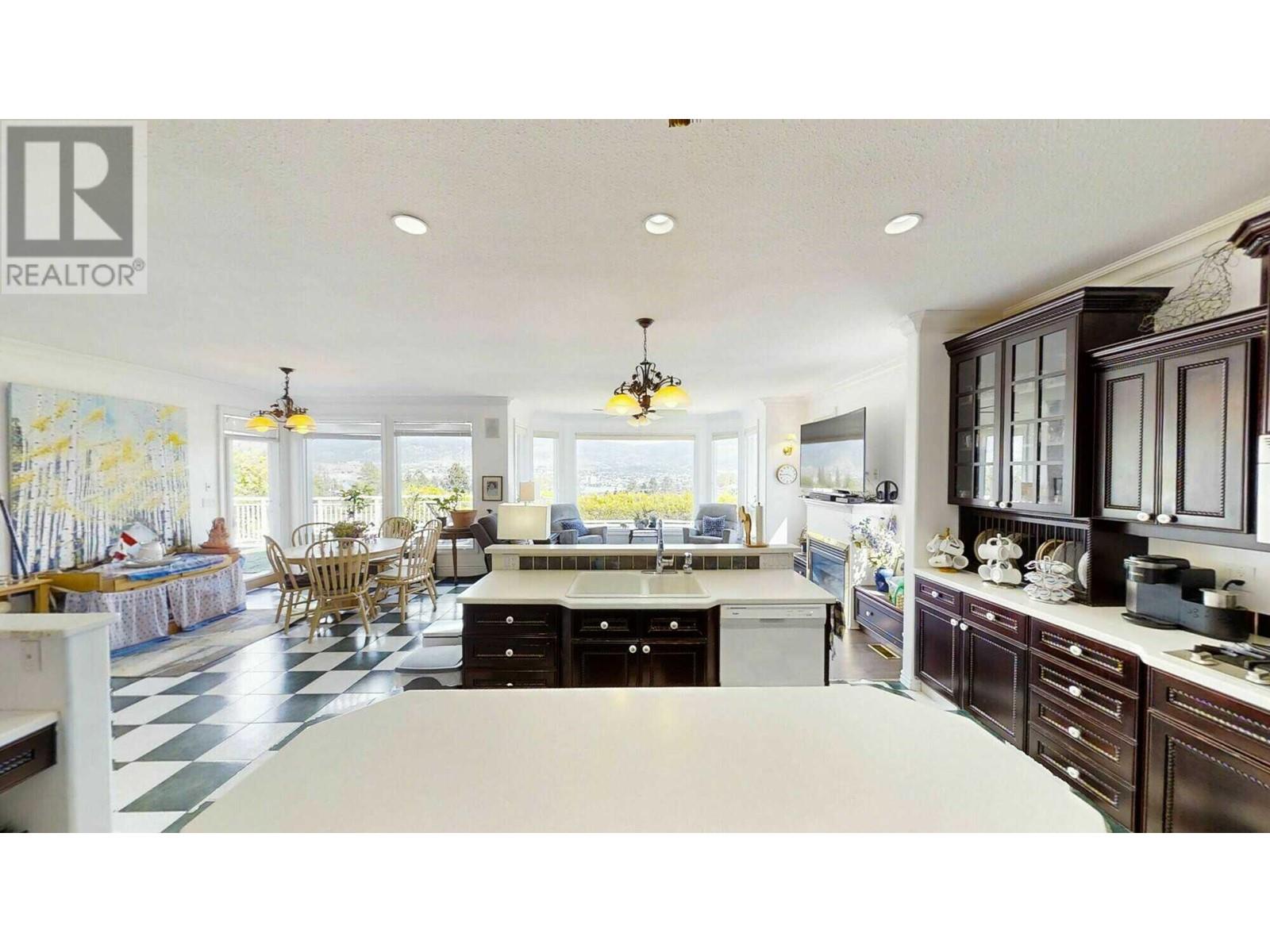  317 Hyslop Drive, Penticton