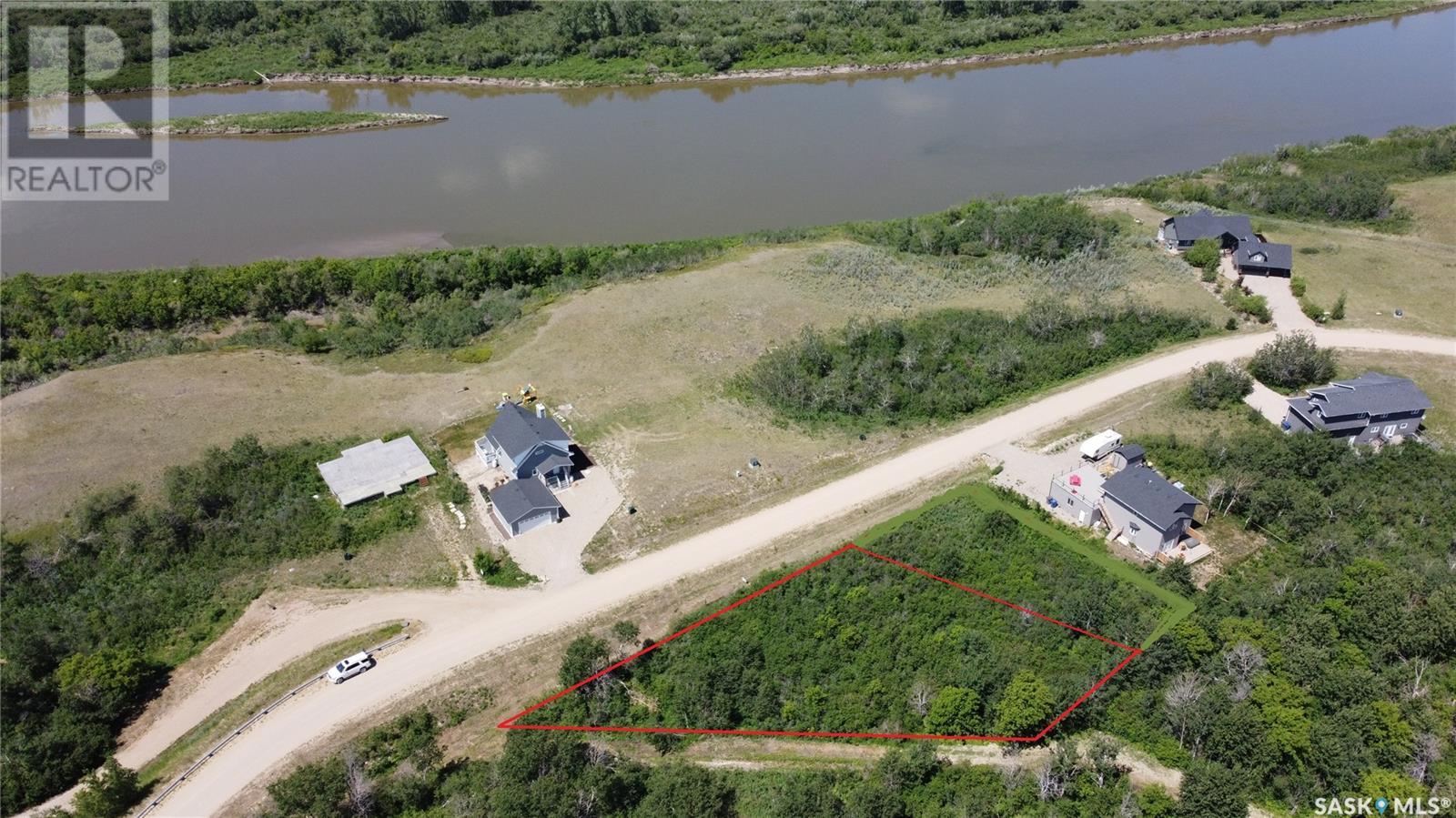 325 Laurier Crescent, Sarilia Country Estates