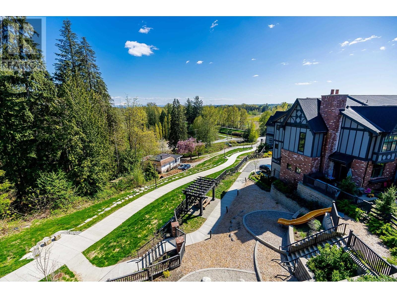 8 3552 Victoria Drive, Coquitlam