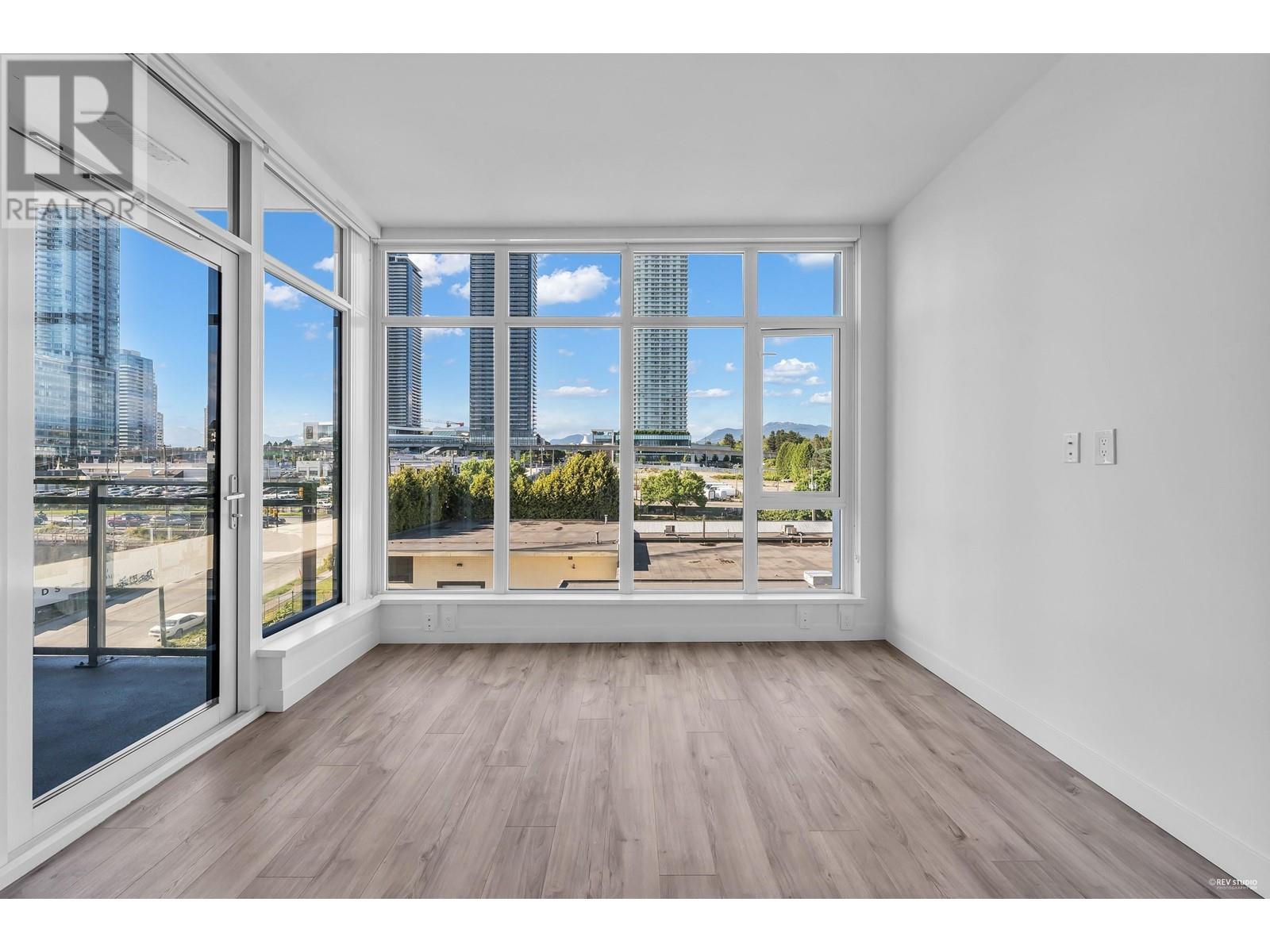 606 2288 Alpha Avenue, Burnaby