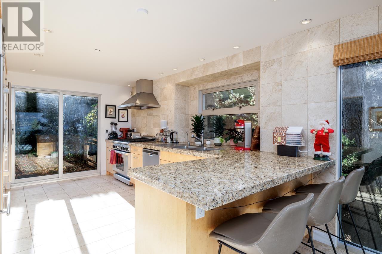 4489 W 2ND AVENUE, Vancouver