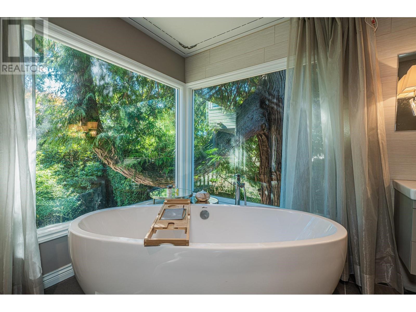 3550 W 47TH AVENUE, Vancouver