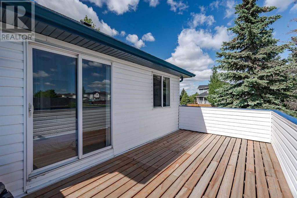 Single Family House 4 Level for Sale in  Taradale Drive NE Taradale Calgary 