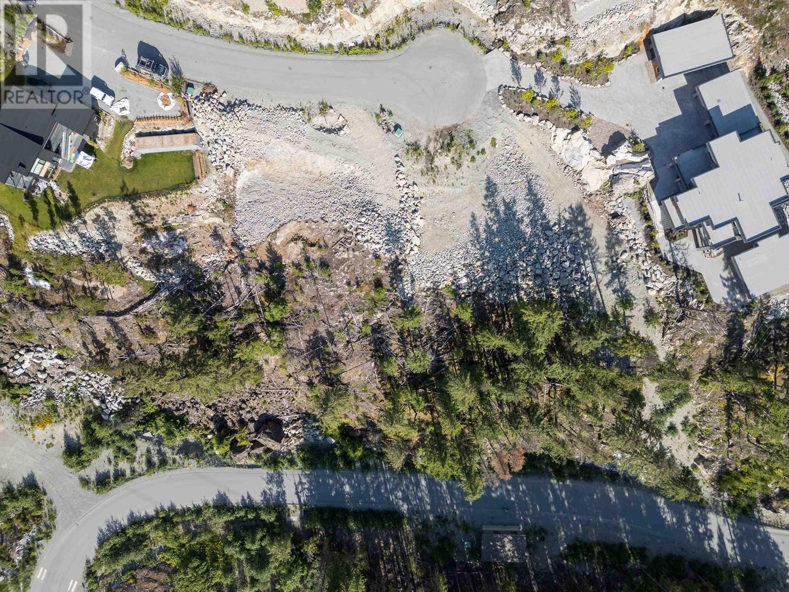 9377 FLICKER WAY, Whistler