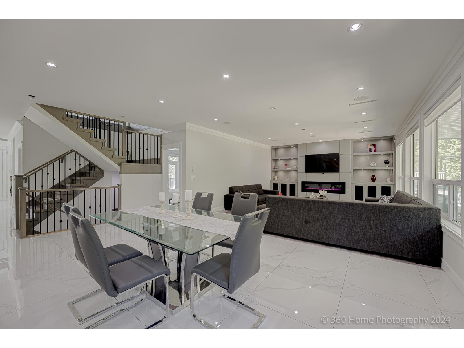9093 BUCHANAN PLACE, Surrey