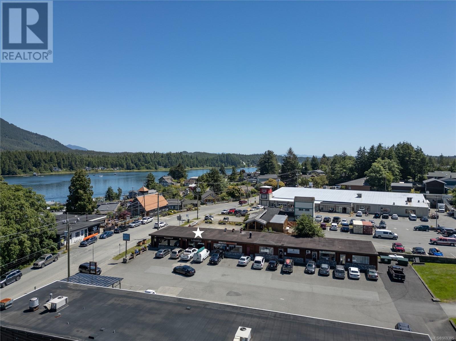 2 1620 Peninsula Rd, Ucluelet