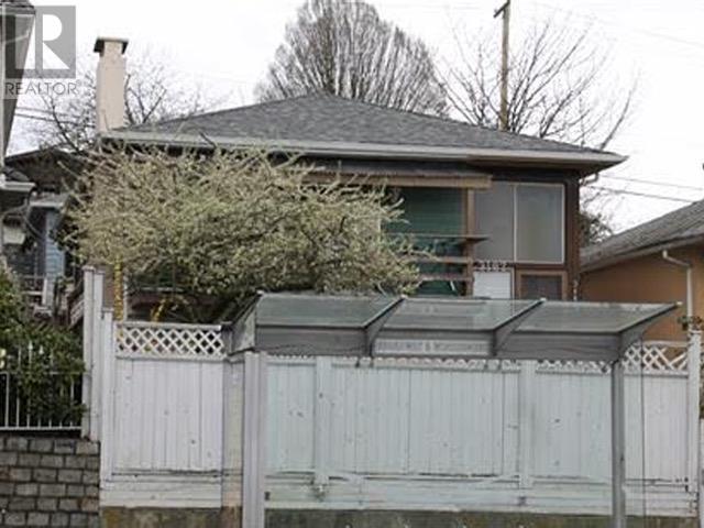 3187 E BROADWAY, Vancouver