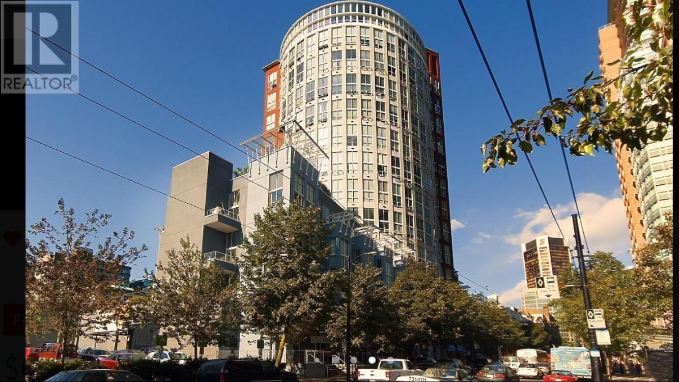 811 933 Seymour Street, Vancouver