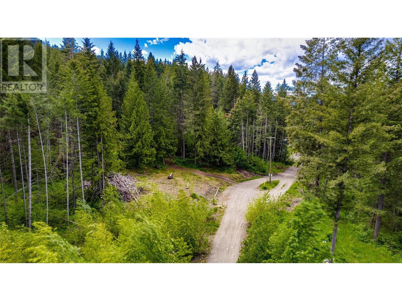  Upper McLeod Road, Spallumcheen