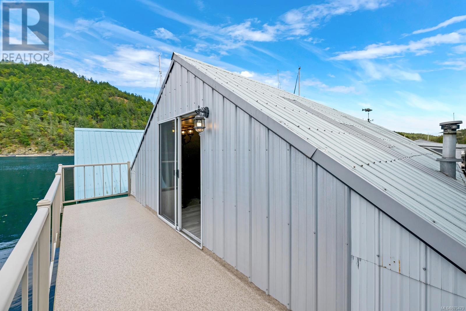 D4 3540 Trans Canada Hwy, Langford real estate listing 970479