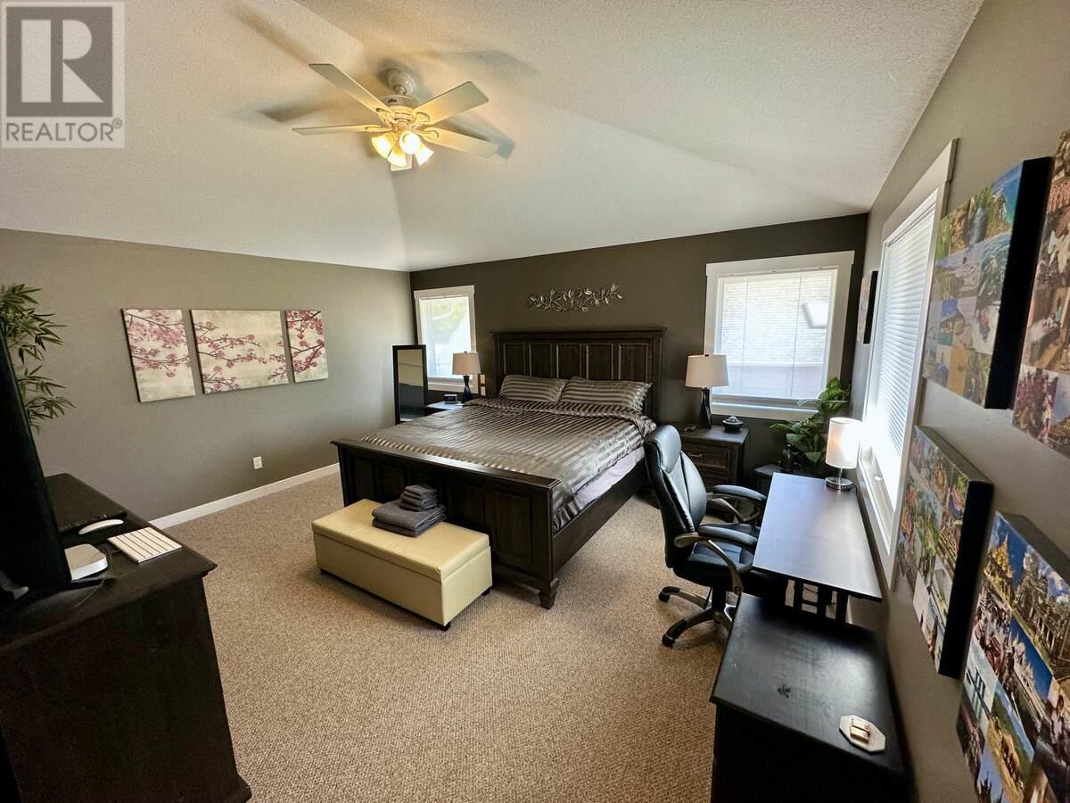  3911 Lakevale Place, Kelowna