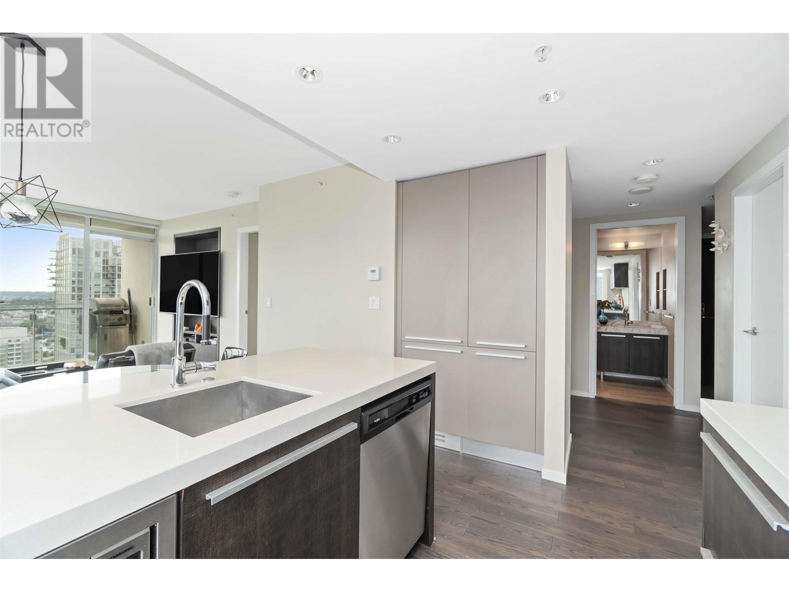 2307 1351 CONTINENTAL STREET, Vancouver