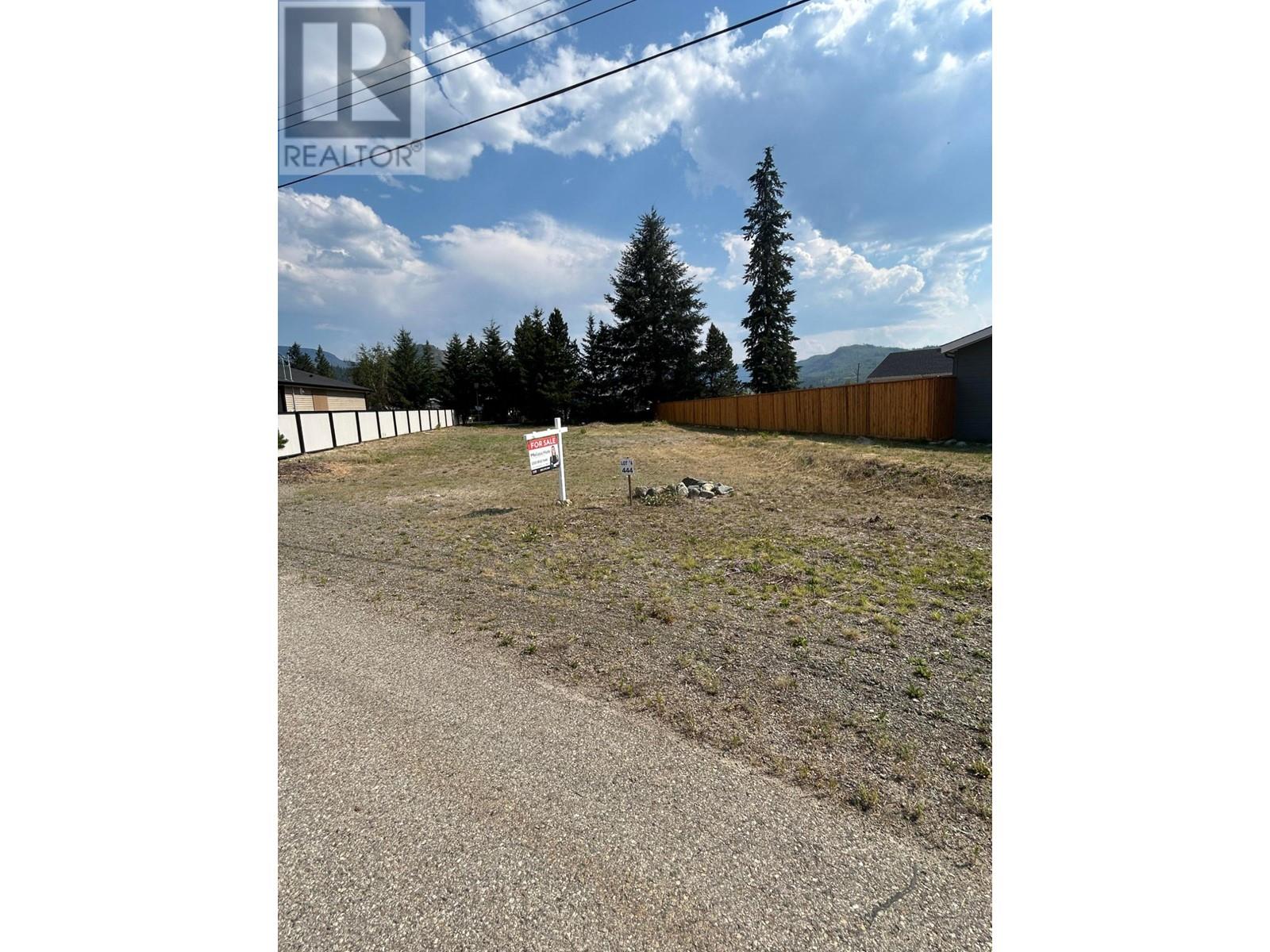 444 Clary Road, Barriere
