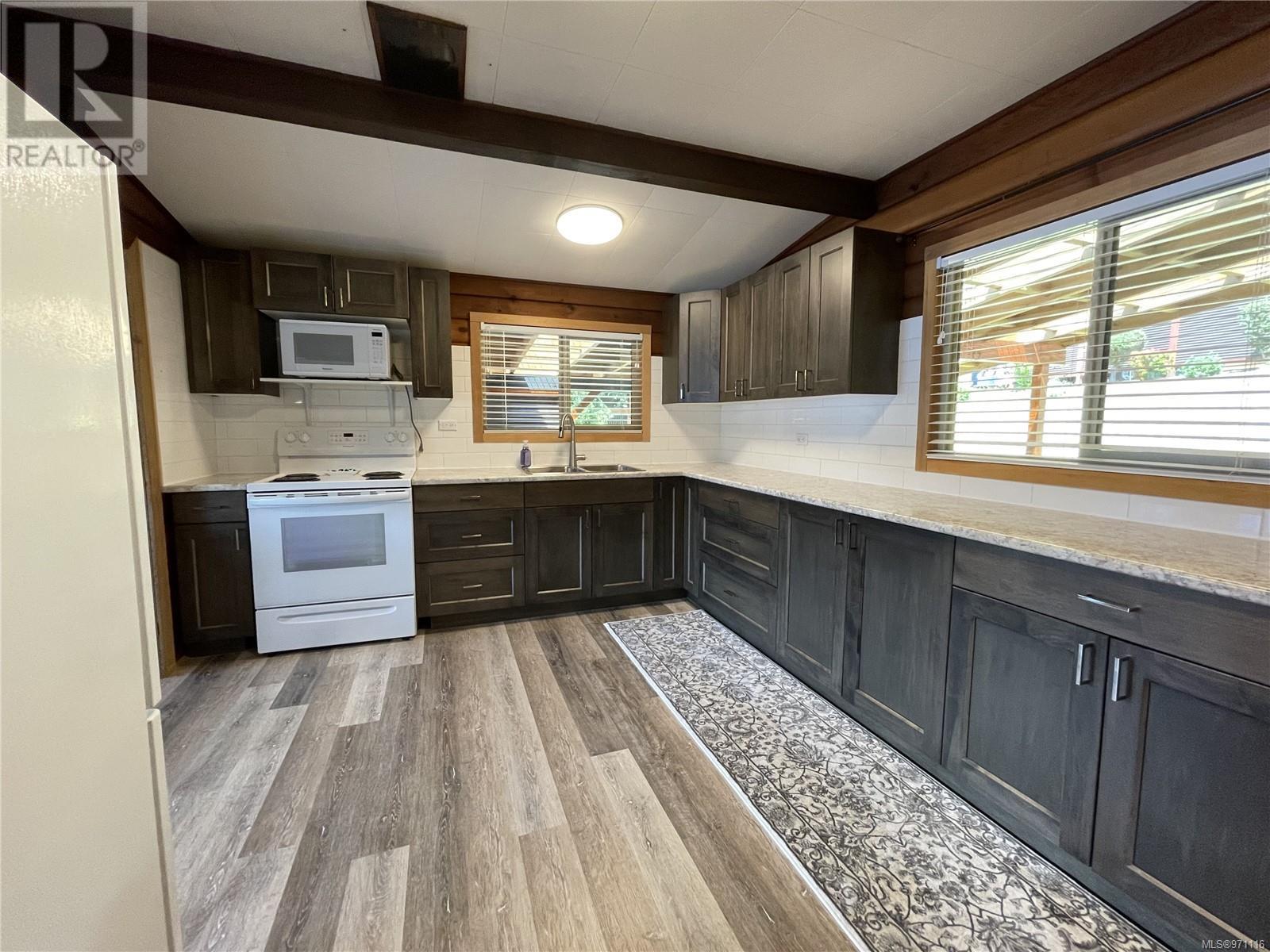 8856 Stirling Arm Dr, Port Alberni real estate listing 971116