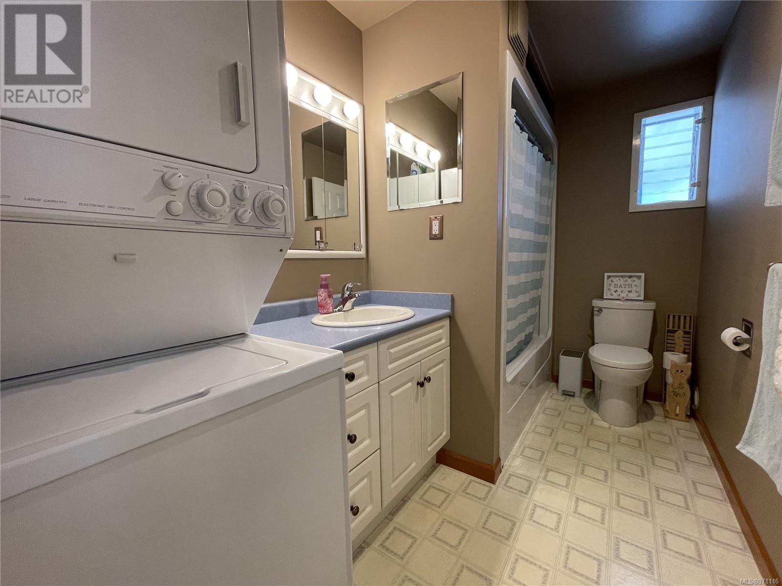 8856 Stirling Arm Dr, Port Alberni real estate listing 971116