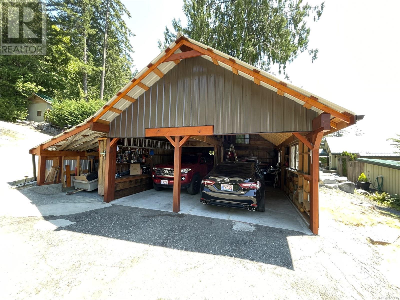 8856 Stirling Arm Dr, Port Alberni real estate listing 971116